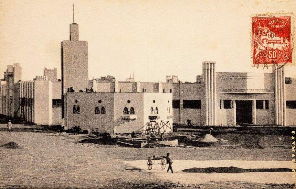 DE pb- Exposition 1930- 010.JPG